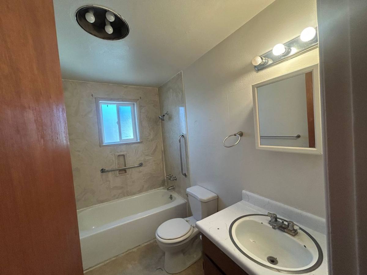 House for rent at 1501 Arthur, Klamath Falls, OR 97603