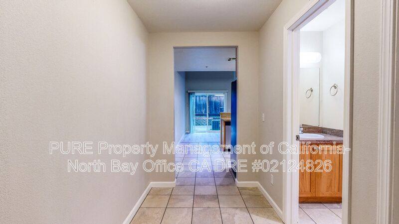 Townhouse for rent at 132 Treadway Court, Cloverdale, CA 95425