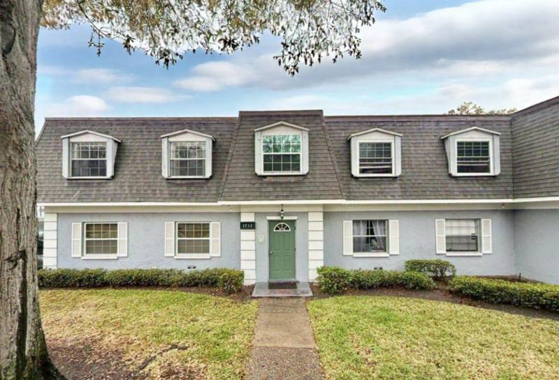 Condo for rent at 1712 Belleair Forest Dr #D, Clearwater, FL 33756