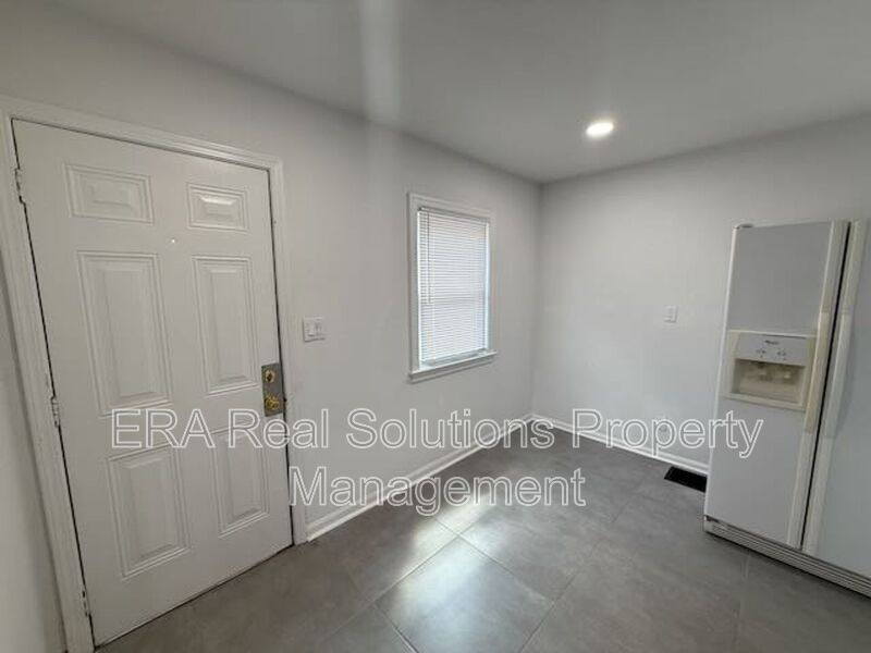 Apartment for rent at 2217 Grasmere Ave, Columbus, OH 43211