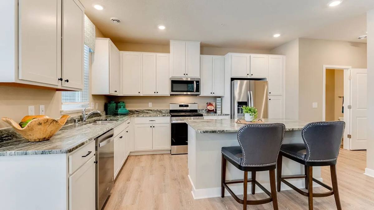 Townhouse for rent at 16446 Jaffna Place, Lakeville, MN 55044