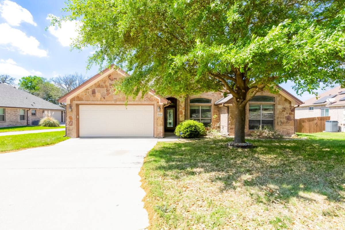 House for rent at 7026 Chimney Hill Dr, Nolanville, TX 76559
