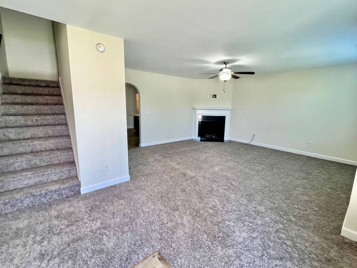 House for rent at 255 Merin Height Rd, Jacksonville, NC 28546