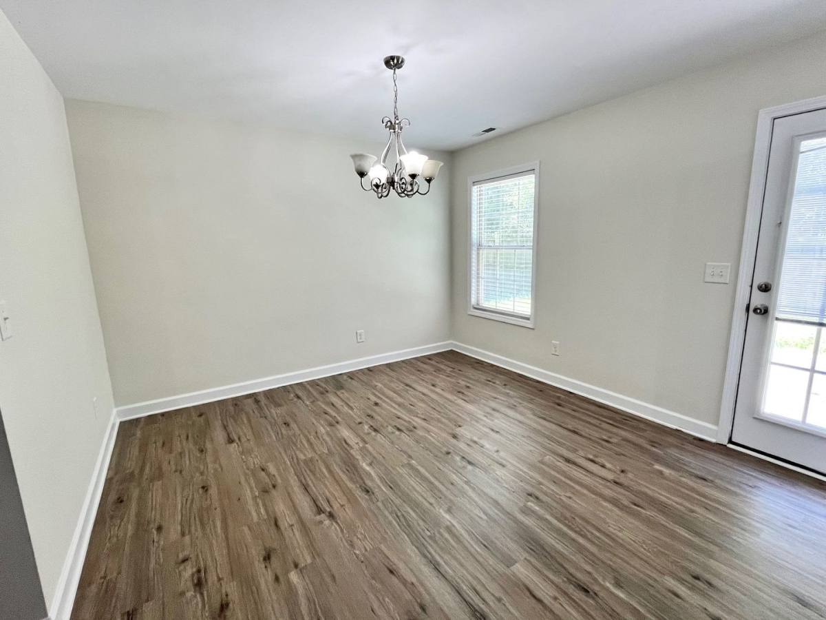 House for rent at 255 Merin Height Rd, Jacksonville, NC 28546