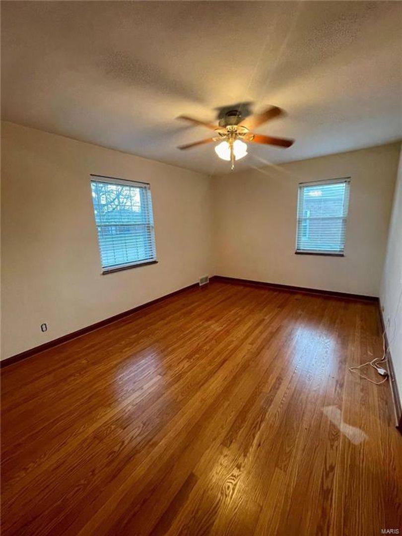 House for rent at 8501 Grantshire Lane, Saint Louis, MO 63123
