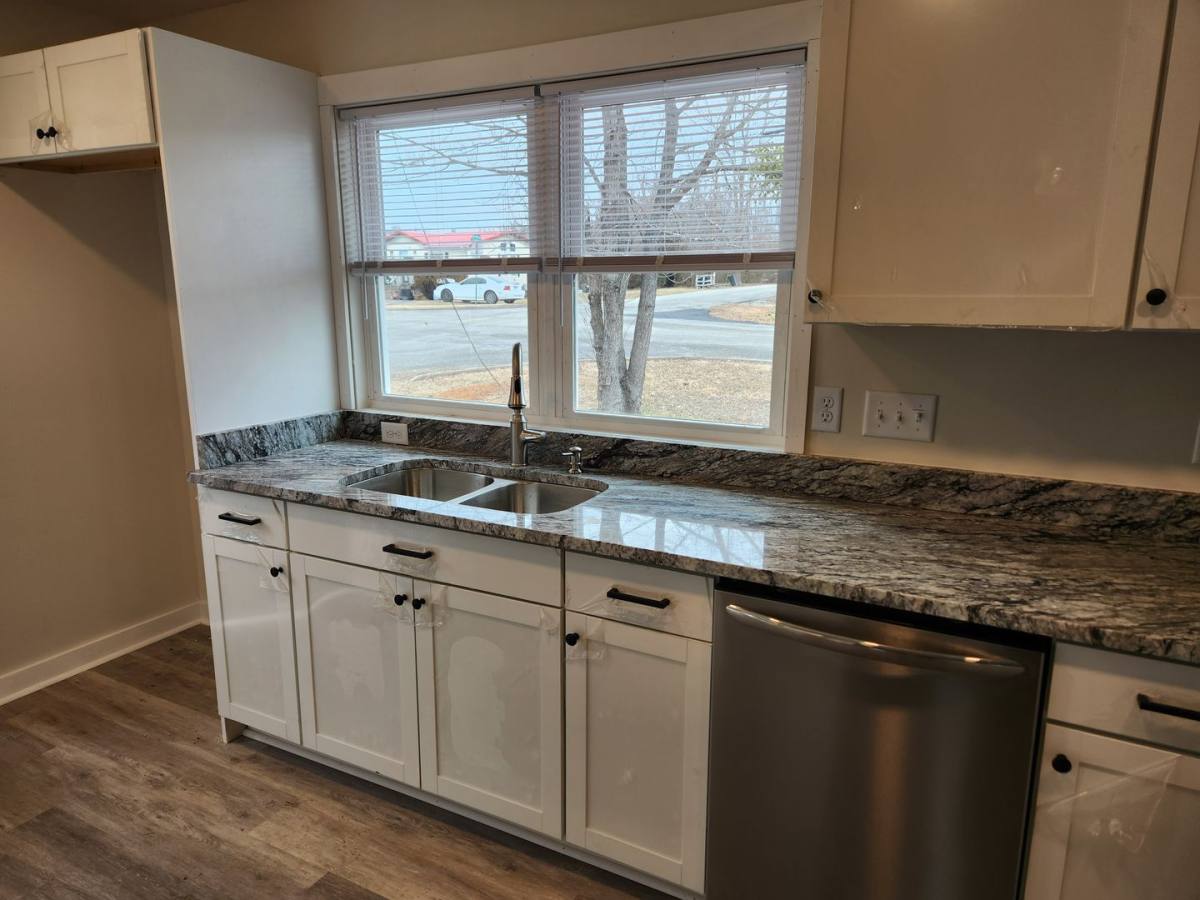 House for rent at 713 2nd St, Blackstone, VA 23824