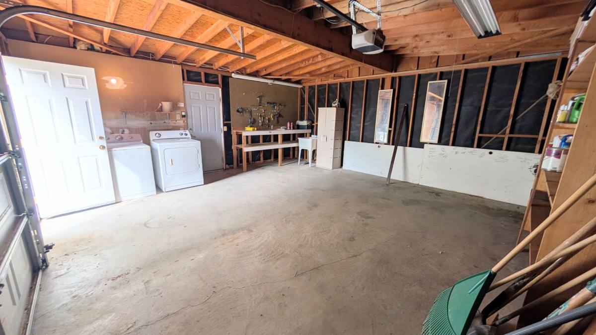 House for rent at 6613 Copper Mountain, Twentynine Palms, CA 92277