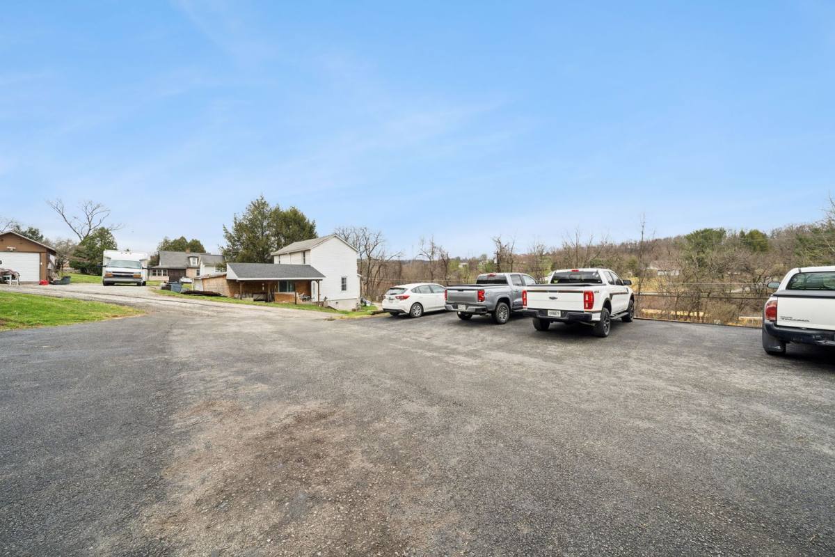 Apartment for rent at 6251-6259 Old William Penn Highway, Export, PA 15632