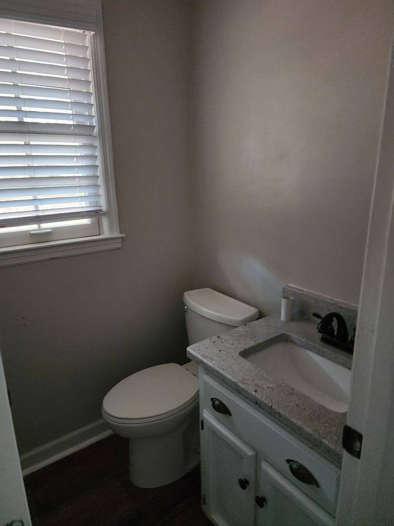 House for rent at 1303 Middle Rd, Fayetteville, NC 28312