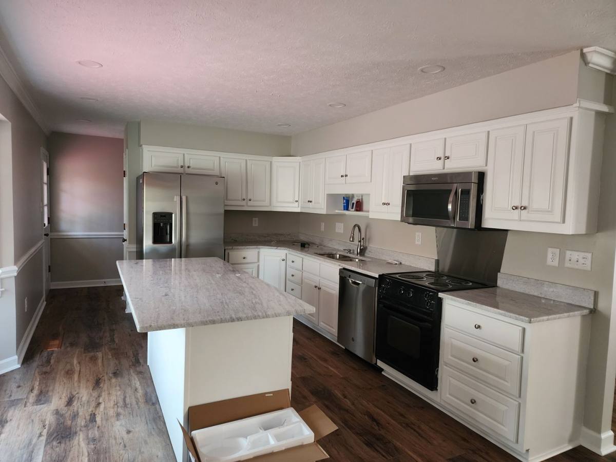 House for rent at 1303 Middle Rd, Fayetteville, NC 28312