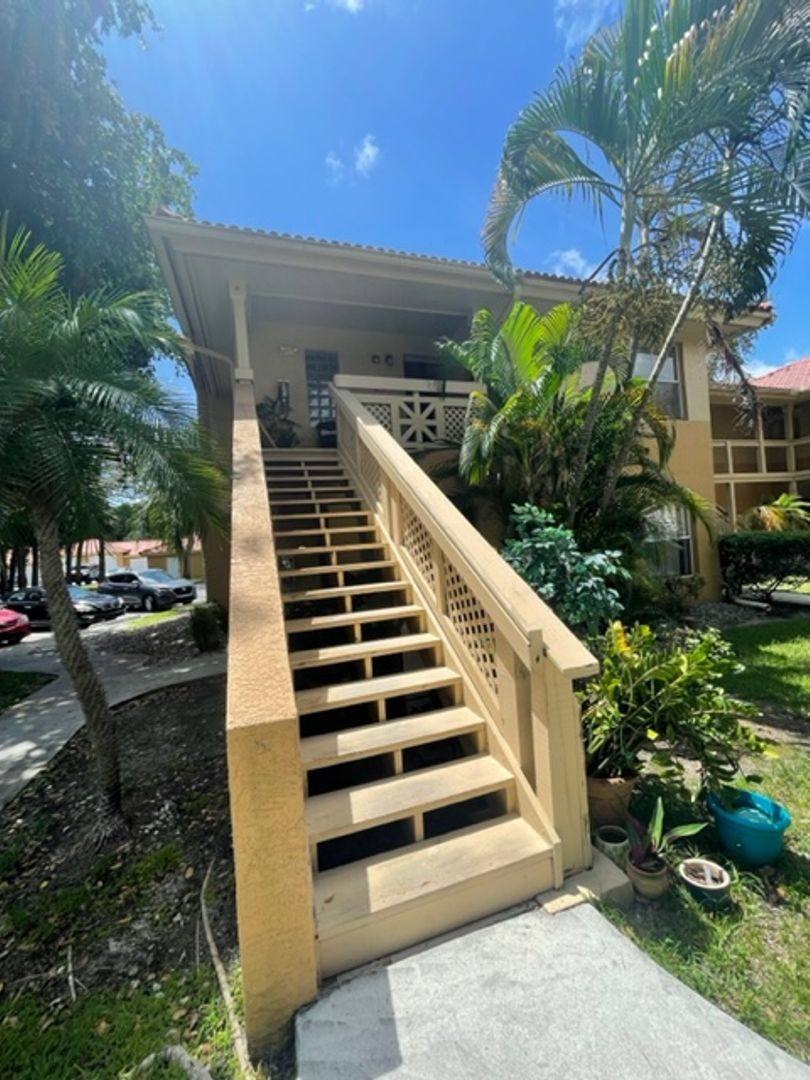 Condo for rent at 4767 Via Palm Lake #209, West Palm Beach, FL 33417