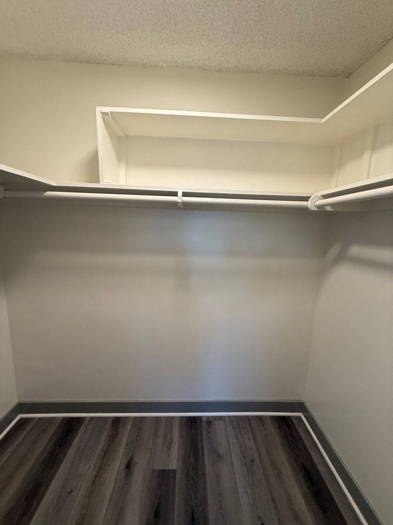 Apartment for rent at 766 Loma Ave, Long Beach, CA 90804