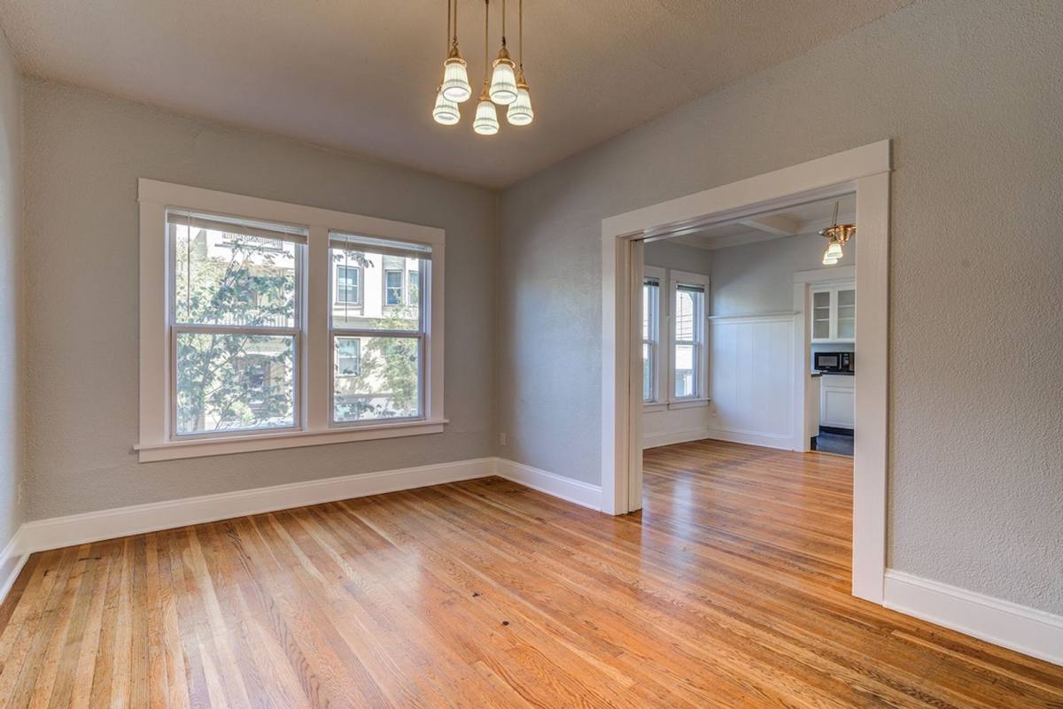 Apartment for rent at 2110 NW Flanders, Portland, OR 97210