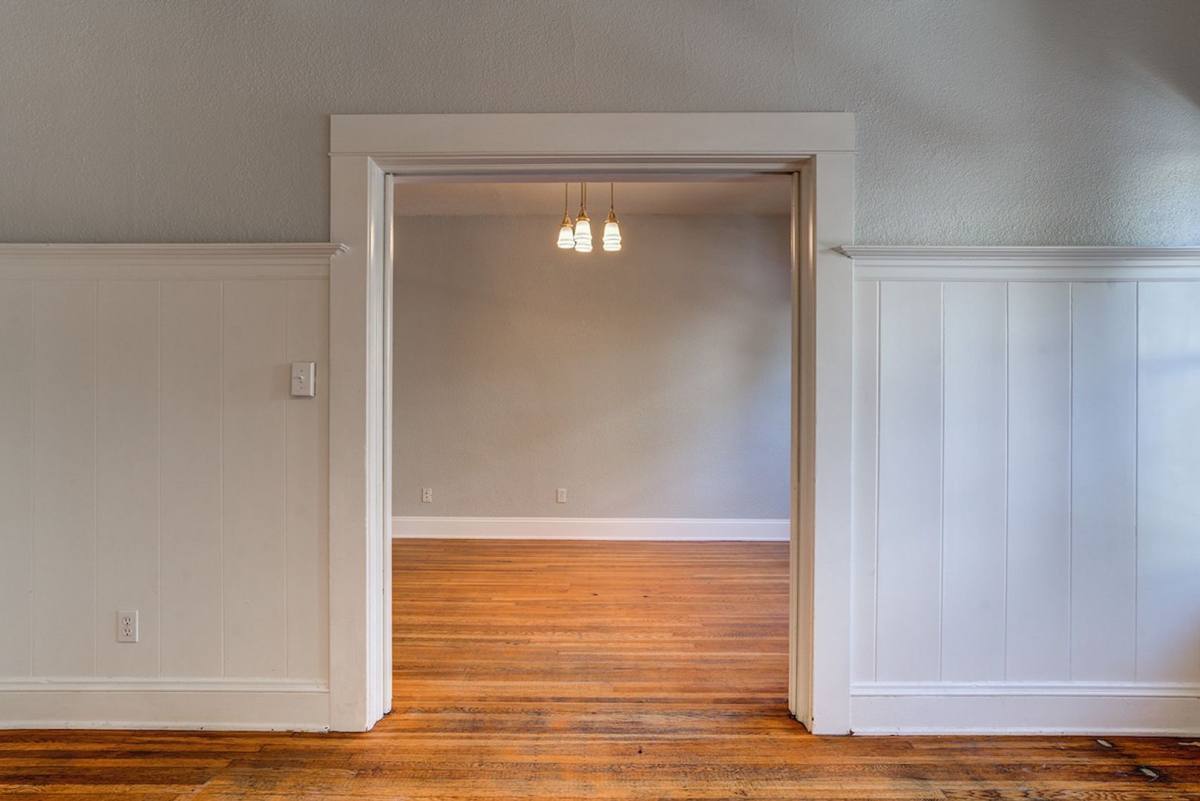 Apartment for rent at 2110 NW Flanders, Portland, OR 97210