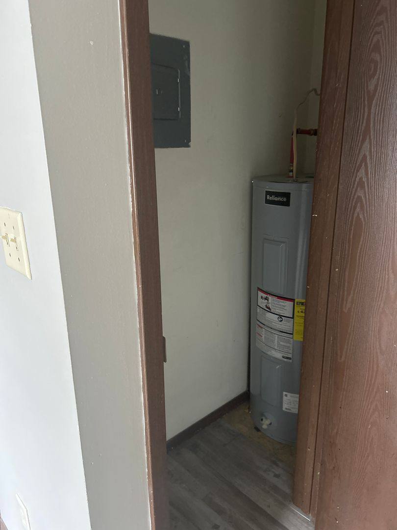 Apartment for rent at 205 N Michigan St, Rockville, IN 47872