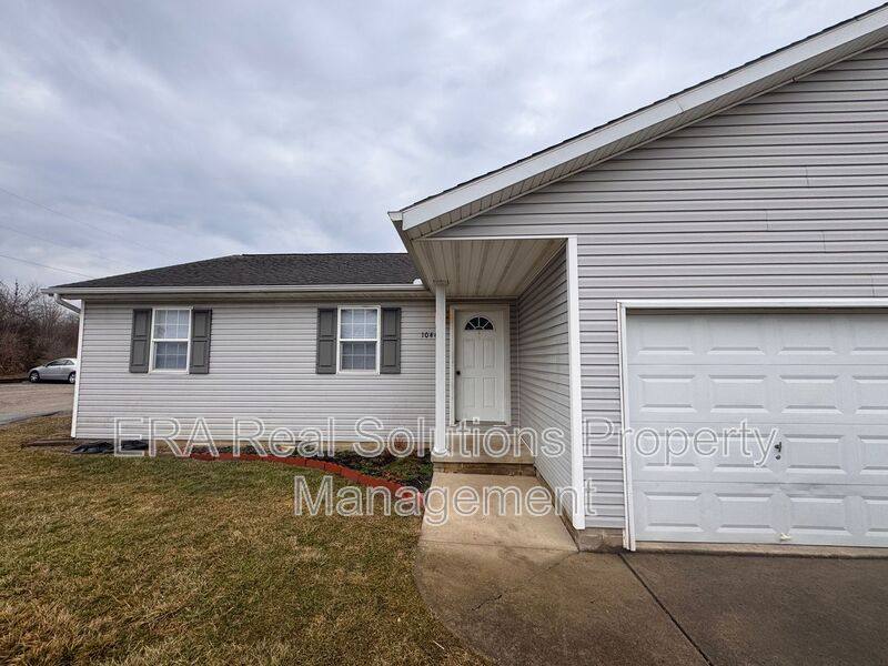 Condo for rent at 1044 N W St, Hillsboro, OH 45133