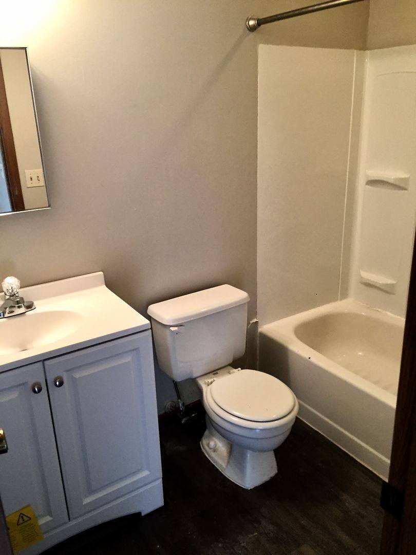 Apartment for rent at 233 Ridgewood Ave, Pittsburgh, PA 15229