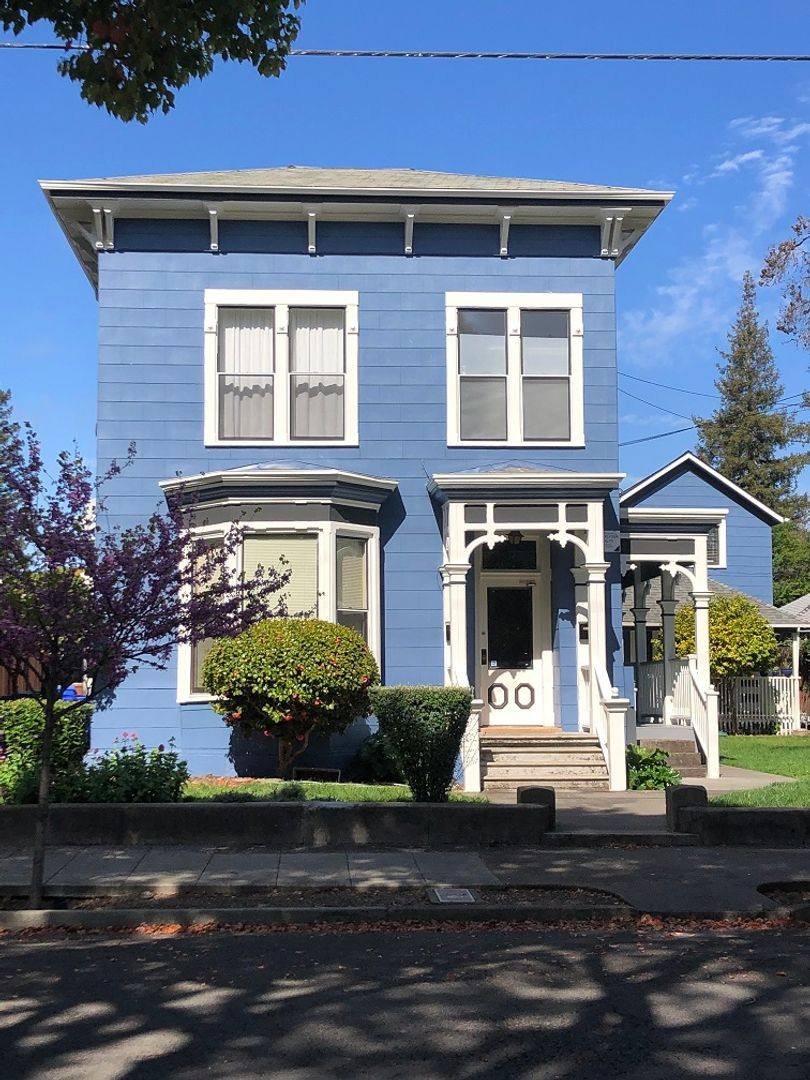 Apartment for rent at 431-441 Randolph St, Napa, CA 94559