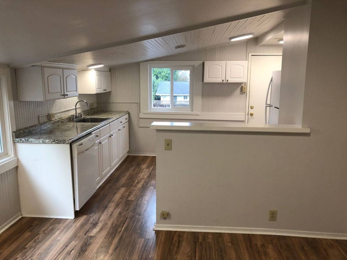 Apartment for rent at 431-441 Randolph St, Napa, CA 94559