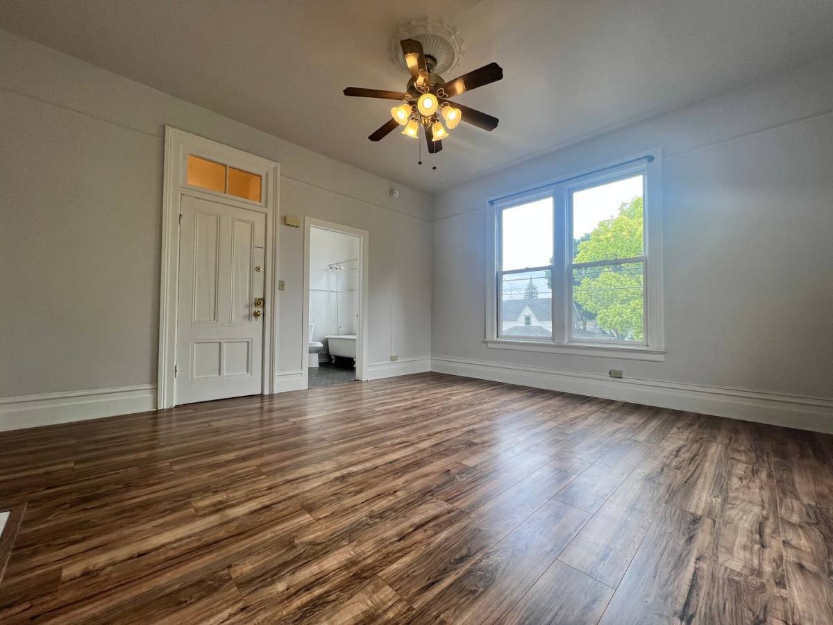 Apartment for rent at 431-441 Randolph St, Napa, CA 94559