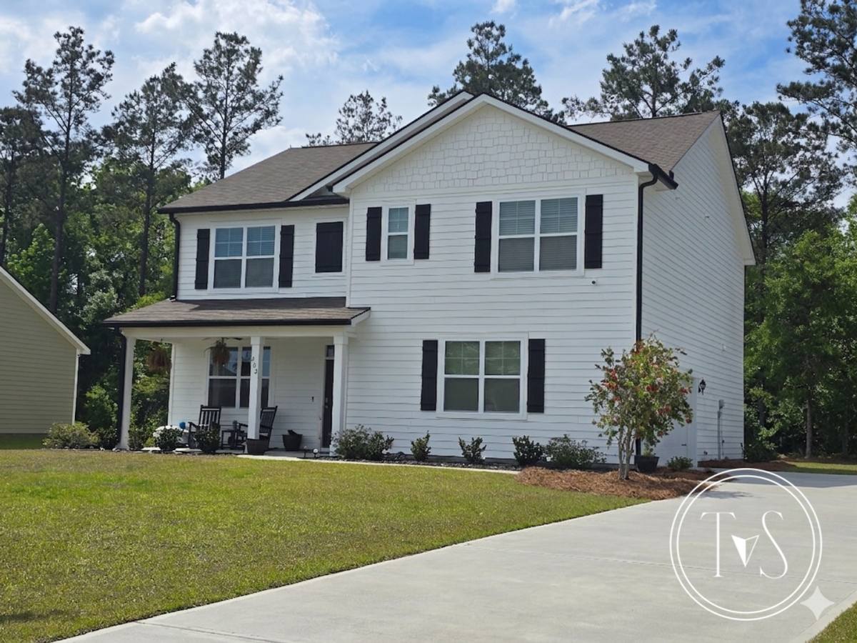 House for rent at 202 Sugar Pine Dr, Richmond Hill, GA 31324