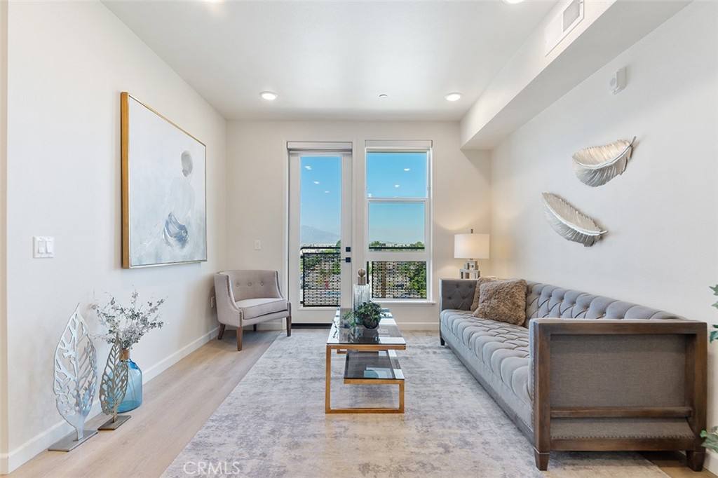 Apartment for rent at 4064 Live Oak Ave #100, Arcadia, CA 91006
