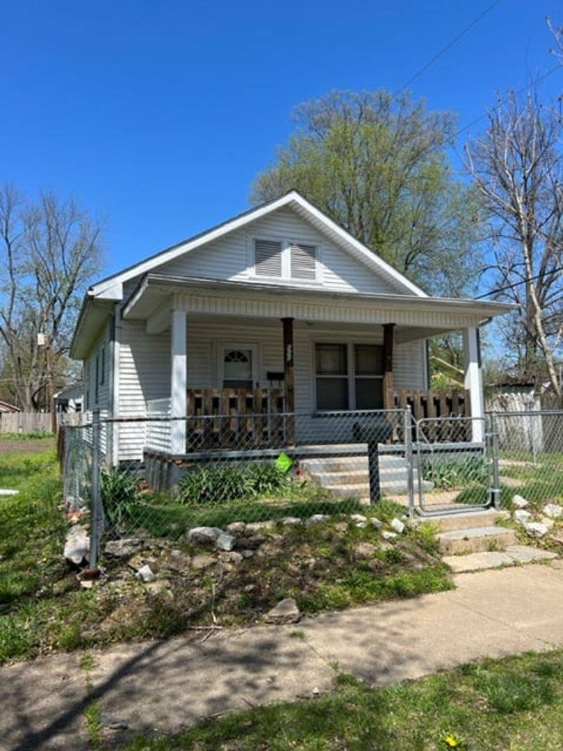 House for rent at 660 Taylor Ave, Evansville, IN 47713