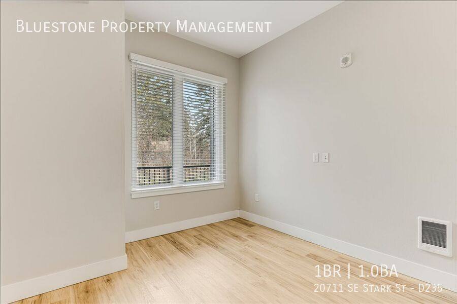 Apartment for rent at 20711 SE Stark St #C114, Gresham, OR 97030
