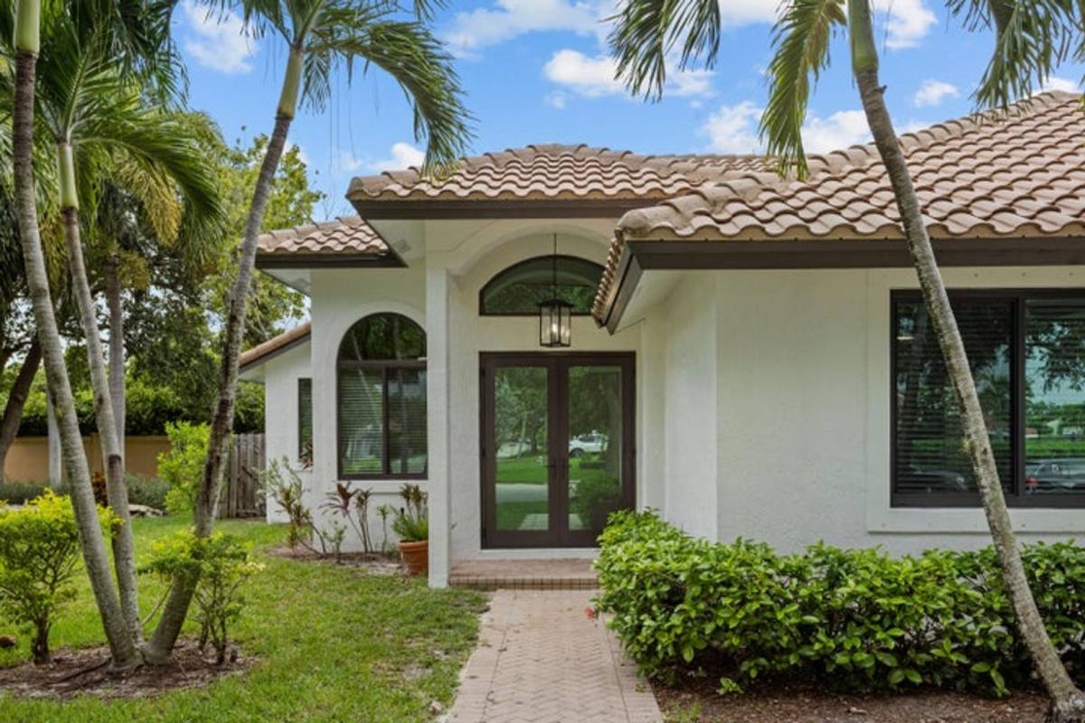 House for rent at 8985 NW 45th Court, Coral Springs, FL 33065