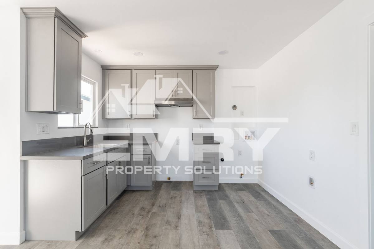 Apartment for rent at 5222 Repetto Ave, Los Angeles, CA 90022