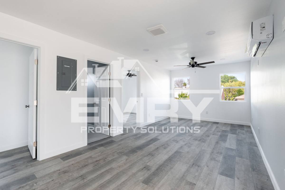 Apartment for rent at 5222 Repetto Ave, Los Angeles, CA 90022