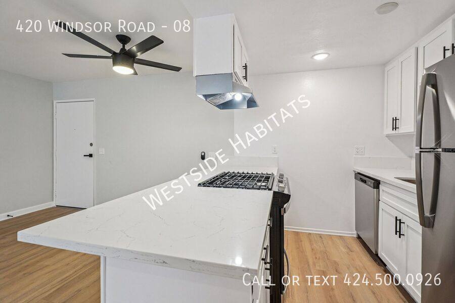 Apartment for rent at 420 Windsor Rd #8, Glendale, CA 91204