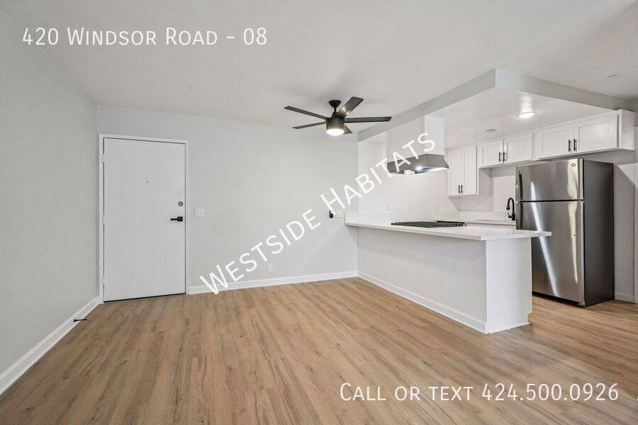 Apartment for rent at 420 Windsor Rd #8, Glendale, CA 91204