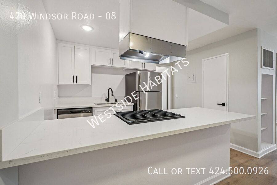 Apartment for rent at 420 Windsor Rd #8, Glendale, CA 91204