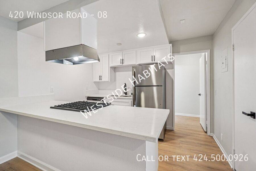 Apartment for rent at 420 Windsor Rd #8, Glendale, CA 91204