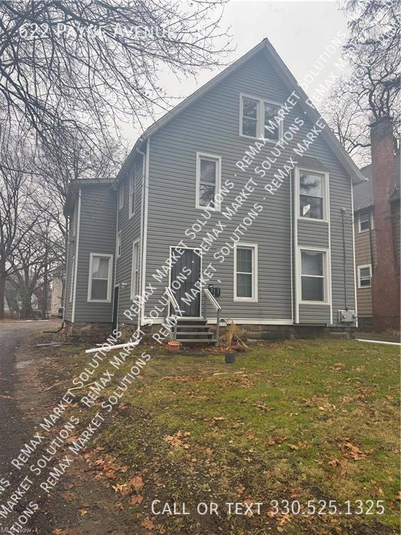 Apartment for rent at 622 Payne Ave #B, Akron, OH 44302