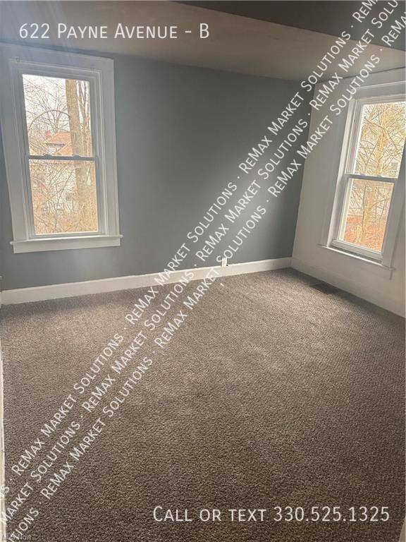 Apartment for rent at 622 Payne Ave #B, Akron, OH 44302