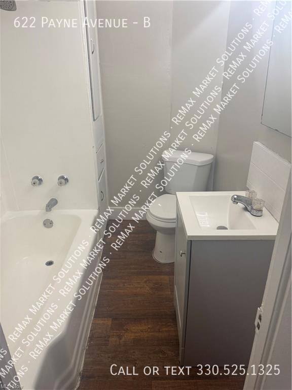 Apartment for rent at 622 Payne Ave #B, Akron, OH 44302