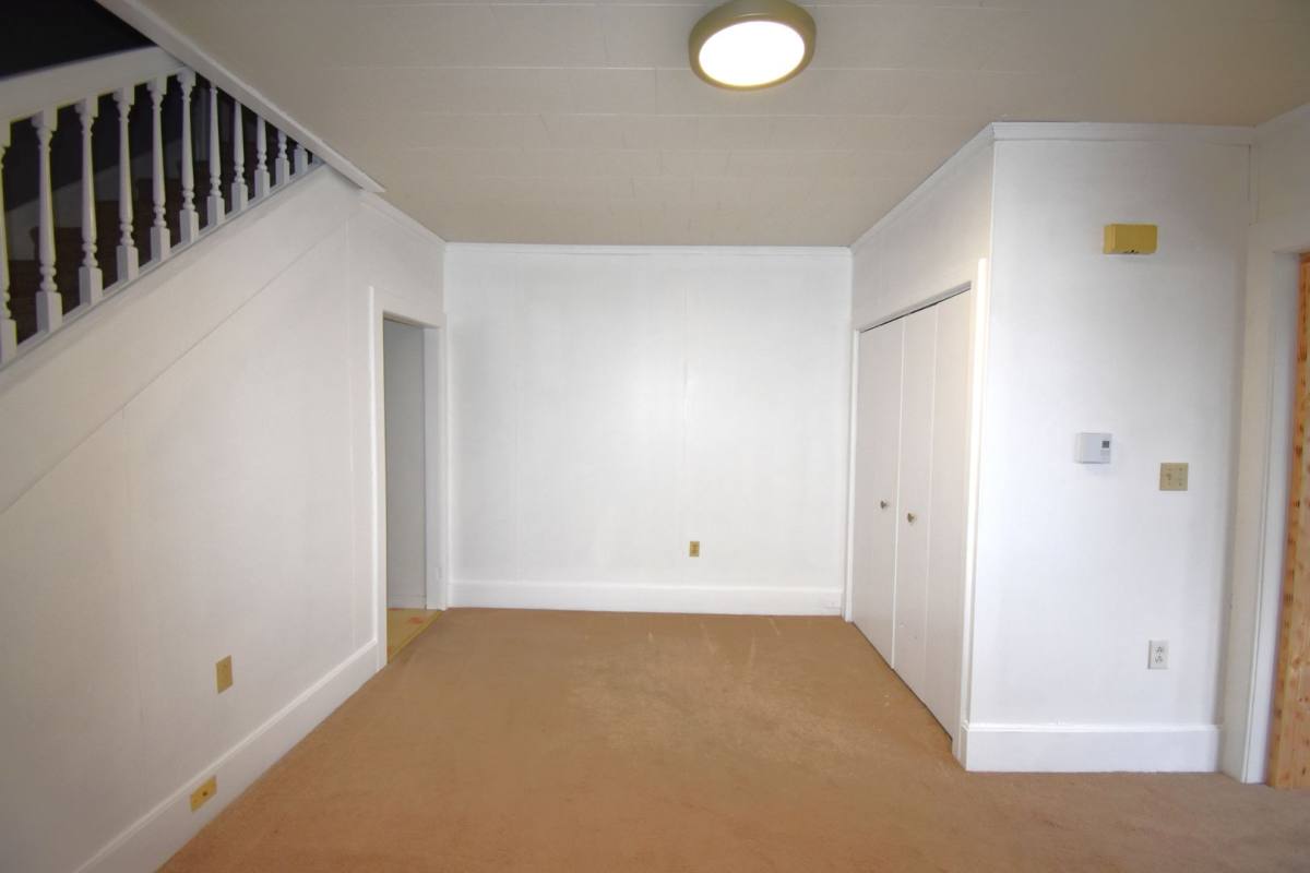 Apartment for rent at 509-511 Burke St, Jersey Shore, PA 17740