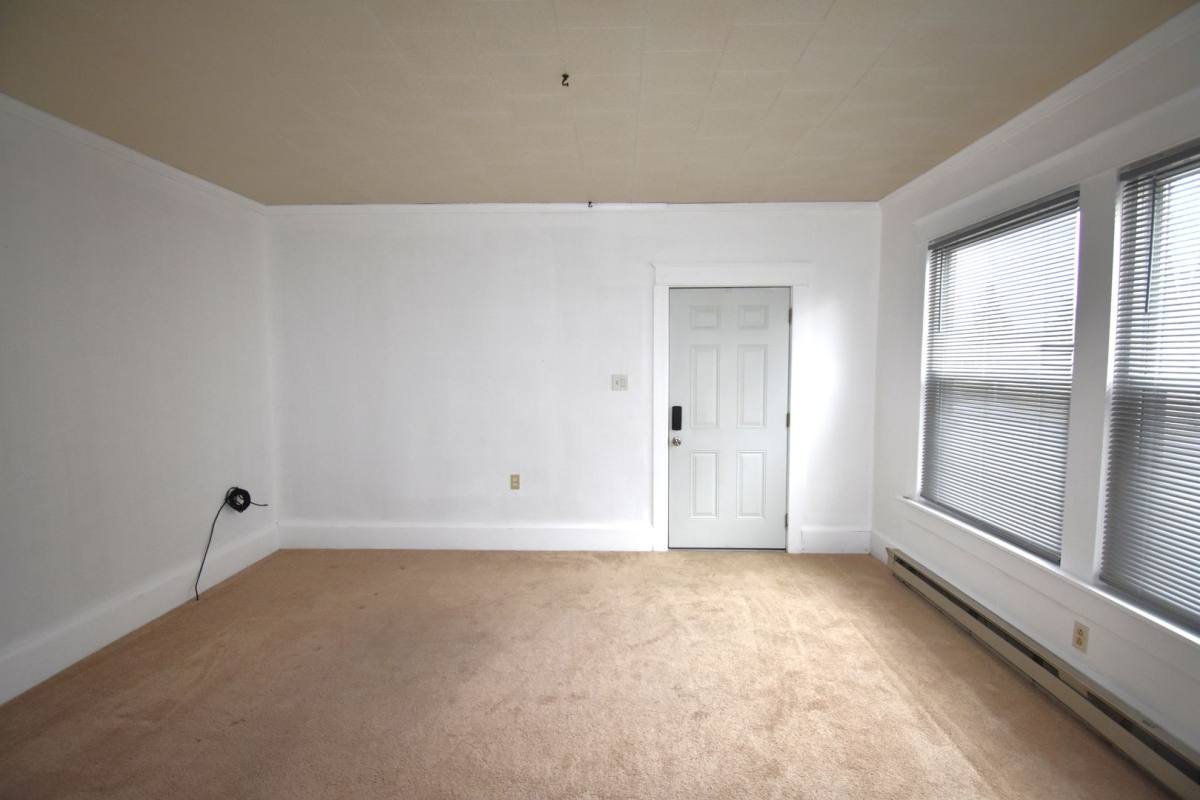 Apartment for rent at 509-511 Burke St, Jersey Shore, PA 17740
