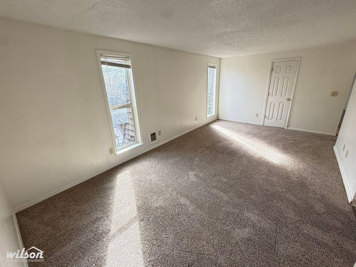 Apartment for rent at 1416 Garfield Ave, Yakima, WA 98902