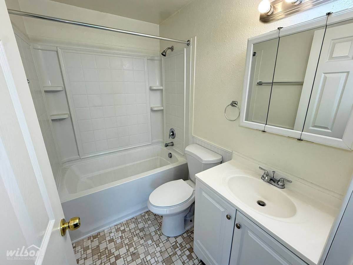 Apartment for rent at 1416 Garfield Ave, Yakima, WA 98902