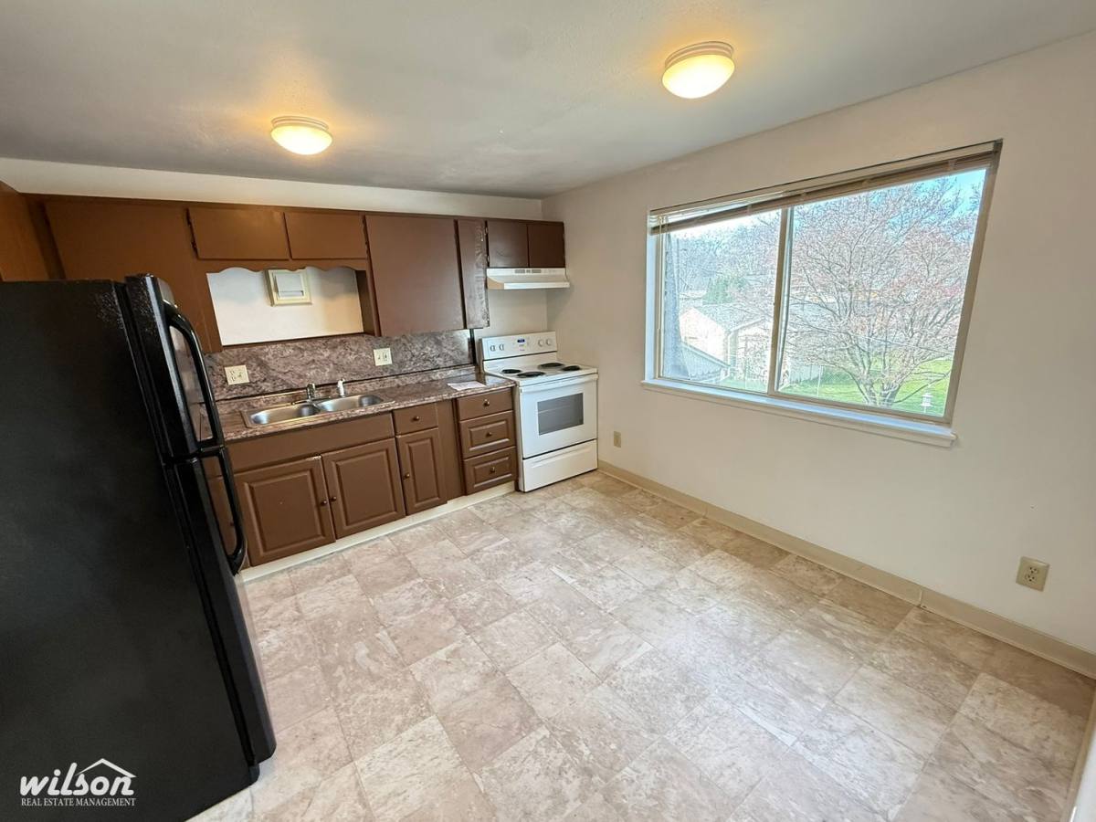 Apartment for rent at 1416 Garfield Ave, Yakima, WA 98902