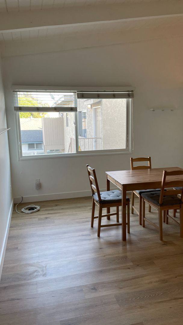 Apartment for rent at 1401 Manhattan Beach Blvd, Manhattan Beach, CA 90266