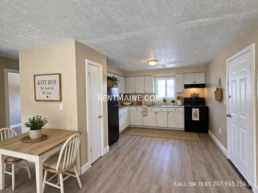 Apartment for rent at 8 Hillside Lane #3, Lewiston, ME 04240