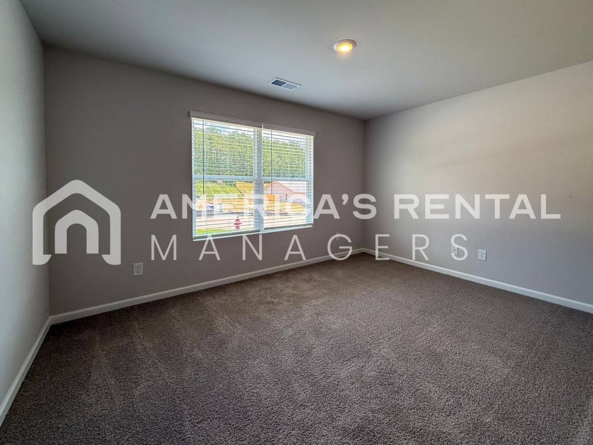 House for rent at 470 Antler Way, Lincoln, AL 35096