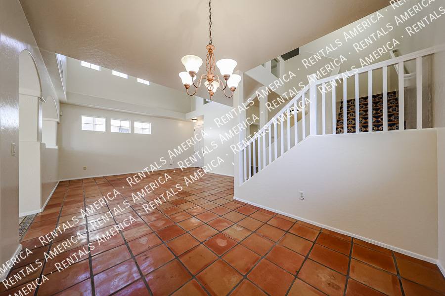 House for rent at 528 W Mountain Sage Dr, Phoenix, AZ 85045