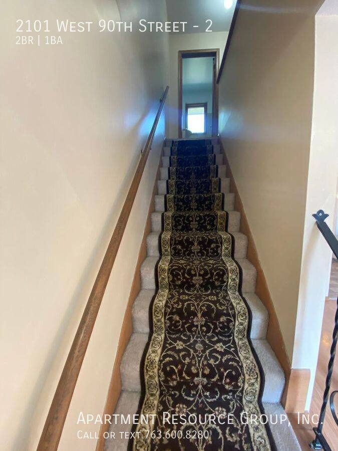 Townhouse for rent at 2101 W 90th St #2, Minneapolis, MN 55431