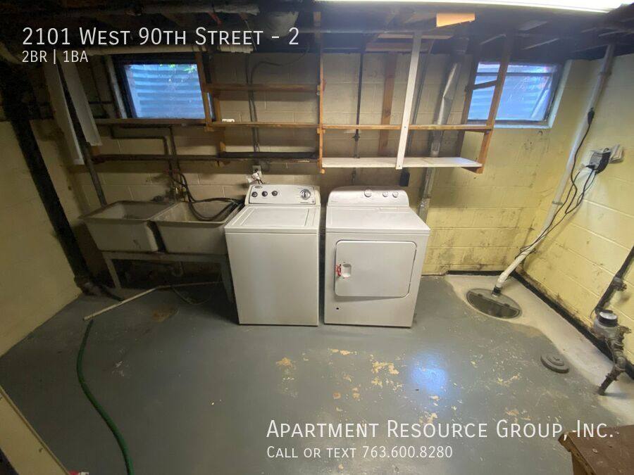 Townhouse for rent at 2101 W 90th St #2, Minneapolis, MN 55431