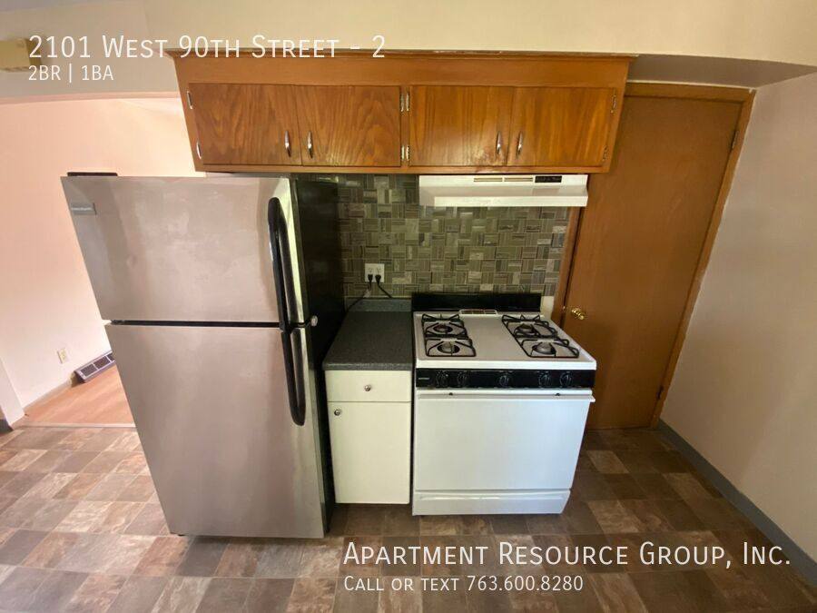 Townhouse for rent at 2101 W 90th St #2, Minneapolis, MN 55431